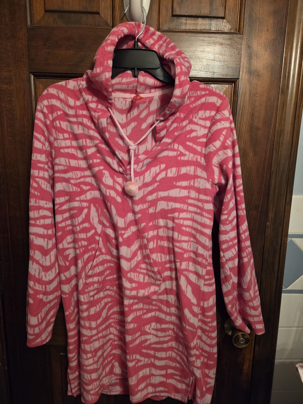 Women's Pink Zebra-Print Hooded Lounge Robe